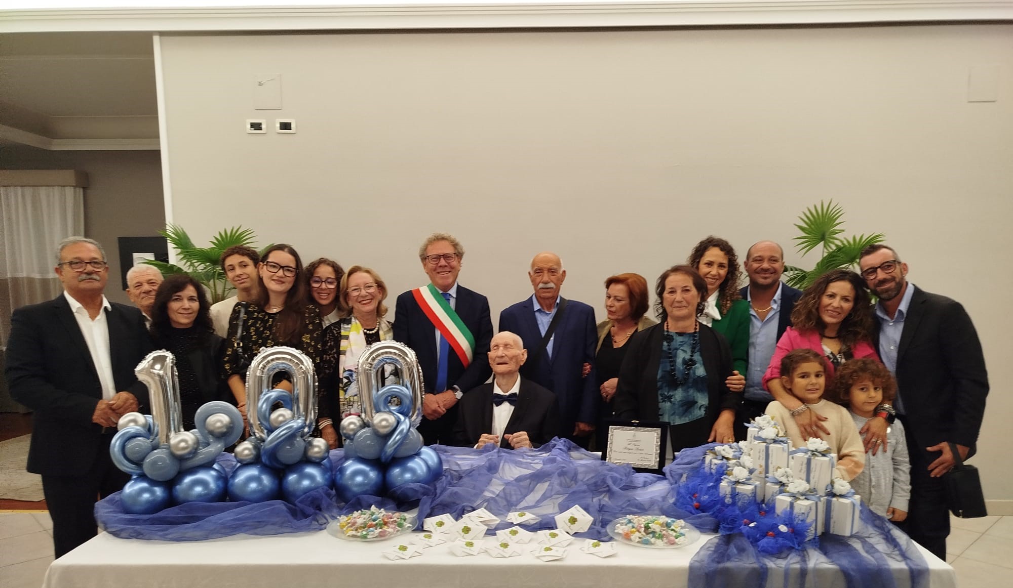 Nonno Biagio Licari ha compiuto 100 anni. Gli auguri dell’Amministrazione Grillo a nome della Città di Marsala