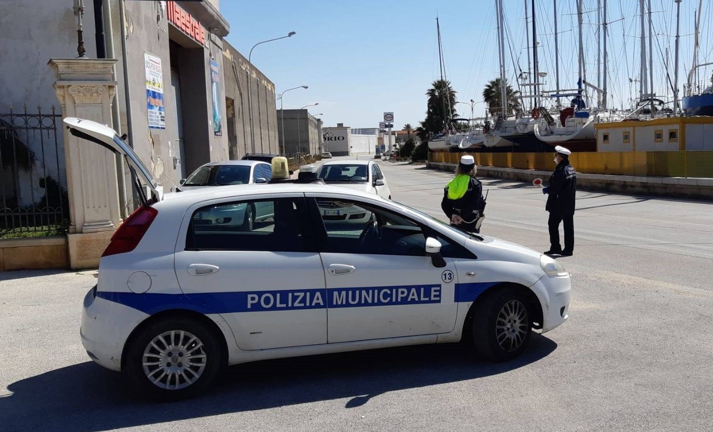 Telelaser, in dotazione alla polizia municipale. prudenza e rispetto del codice della strada innanzitutto